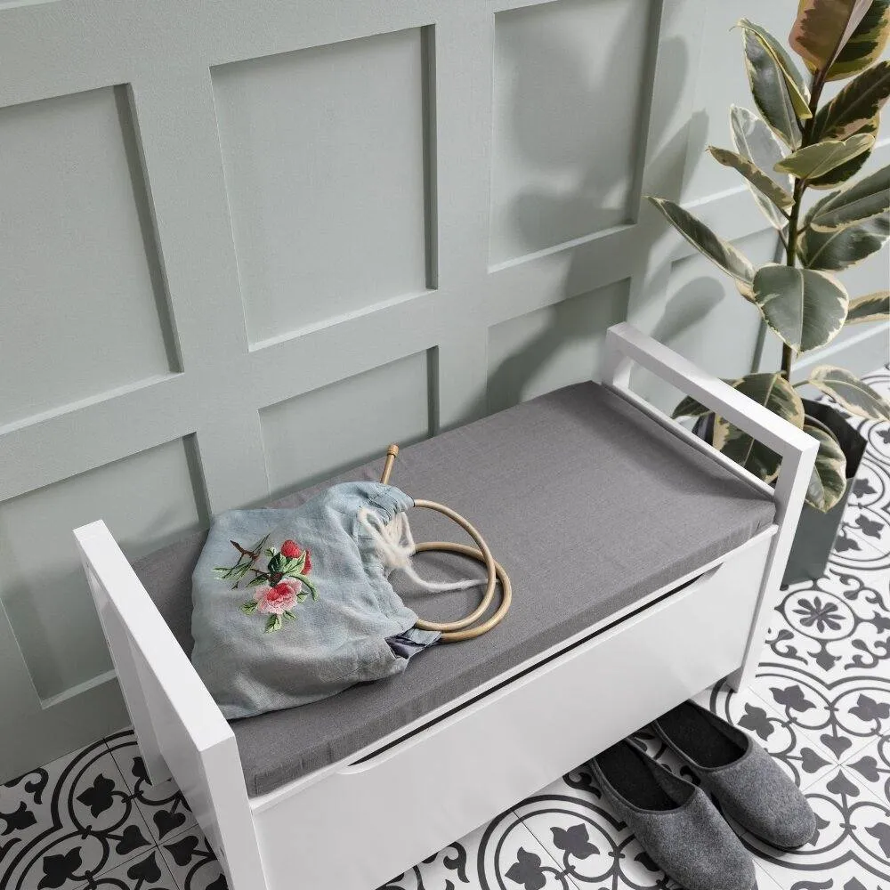 Nöa and Nani Olsen Storage Bench with Cushion in White 5