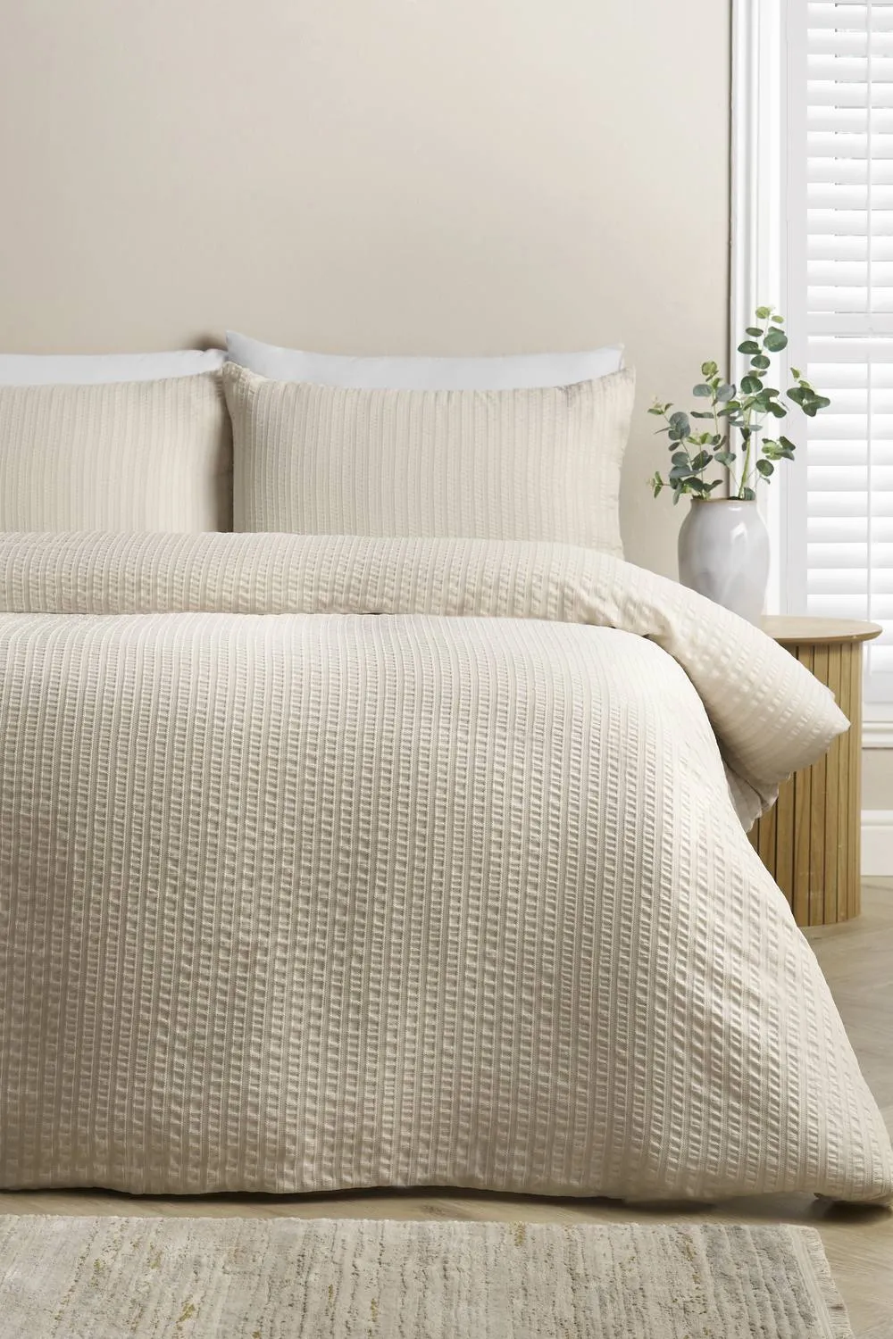 Catherine Lansfield 'Stripe Seersucker' Duvet Cover Set in Natural 1