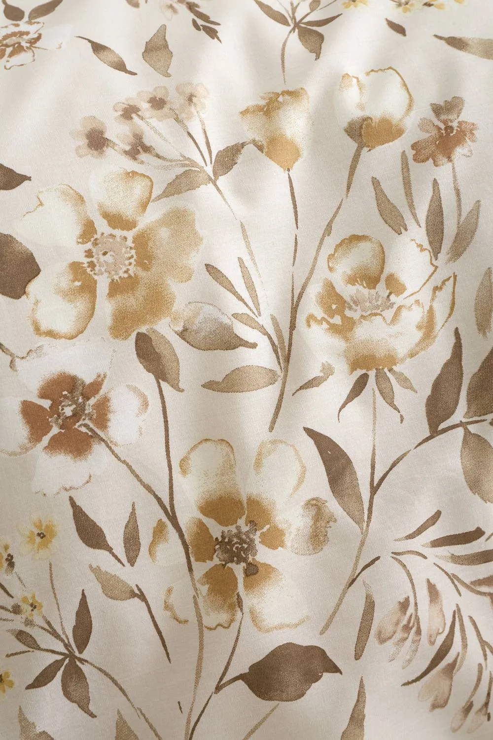 Catherine Lansfield Isadora Floral Reversible Duvet Cover Set in Natural 5