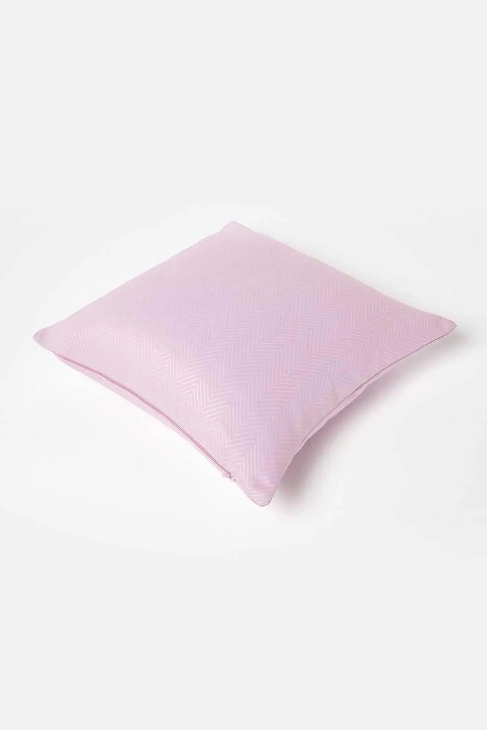 Homescapes Herringbone Cushion Cover in Pale Pink 4