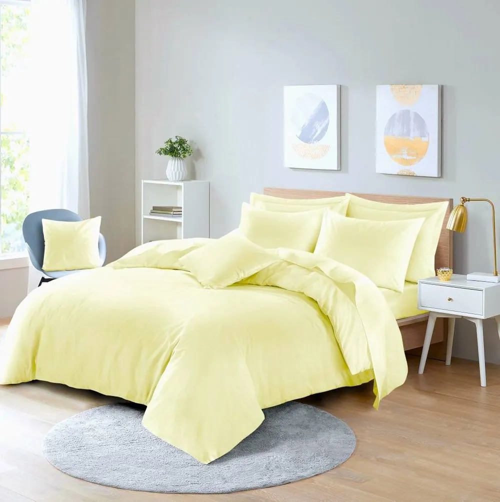 Homes-Linen Plain Dyed Polycotton Duvet Cover Set with Pillowcases in Lemon