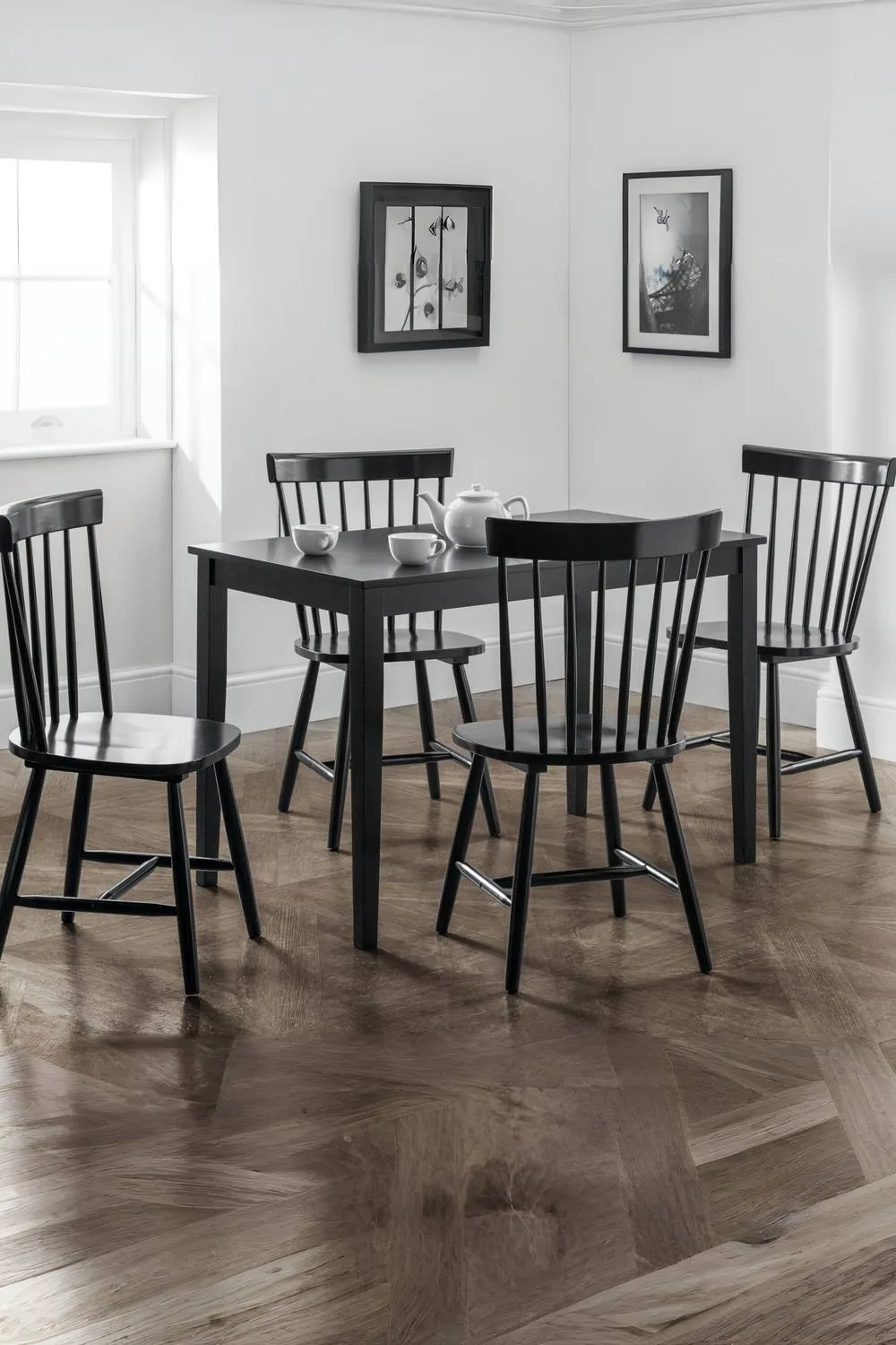 Julian Bowen Torino Spindle Back Dining Chair (Set of 2) in Black 2