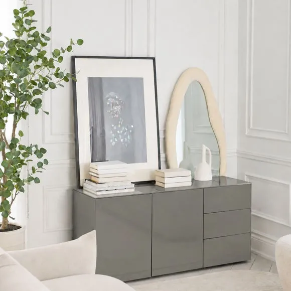 Intel LED Sideboard 3