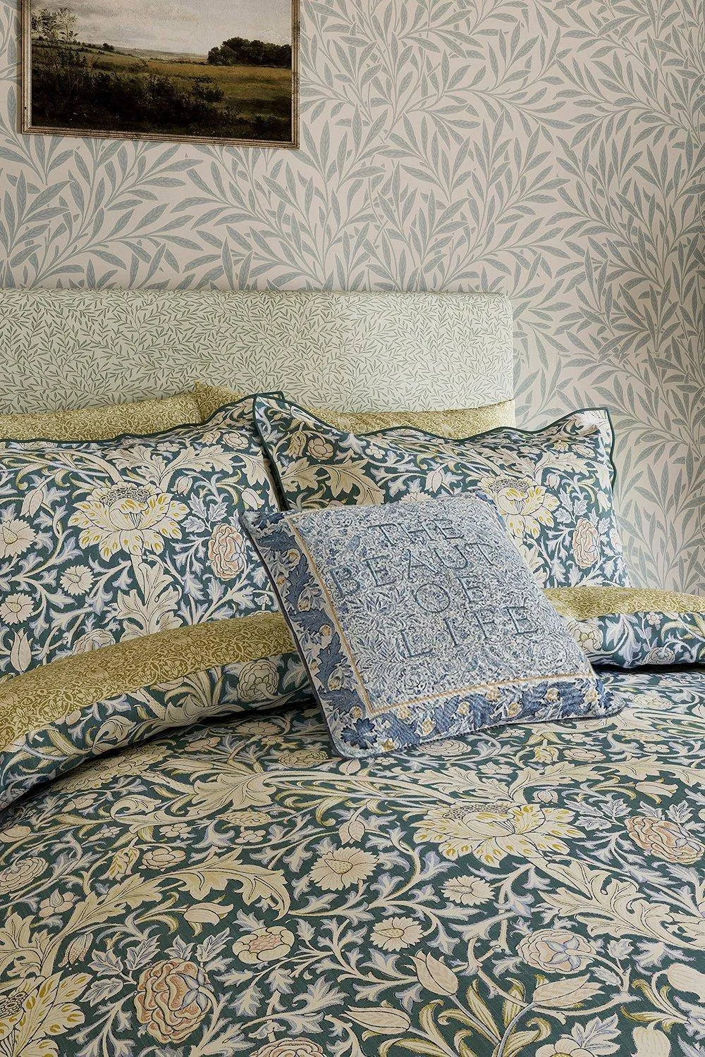 Morris & Co 'Trent' Cotton Duvet Cover Set in Blue 2