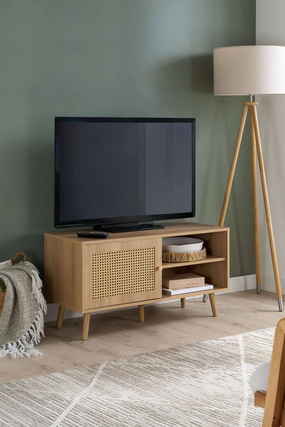 Birlea Croxley Small TV Unit Oak Rattan Entertainment Stand in Light Oak