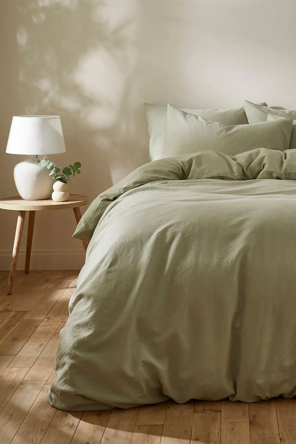 Martex Touch of Linen Duvet Cover Set (Includes 2 Pillowcases 1 For Single) in Pale Green