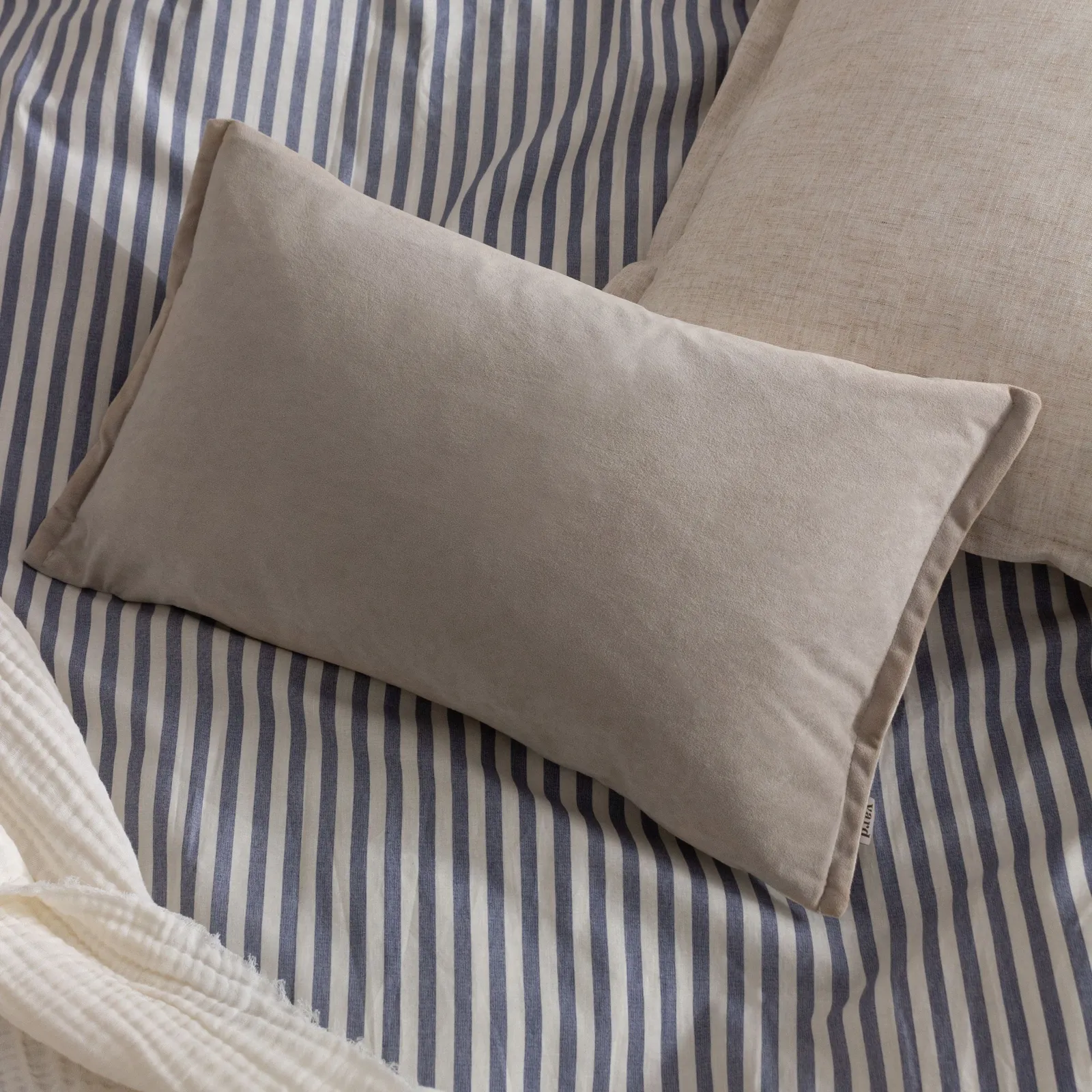 Yard Merton Velvet Cushion in Light Grey