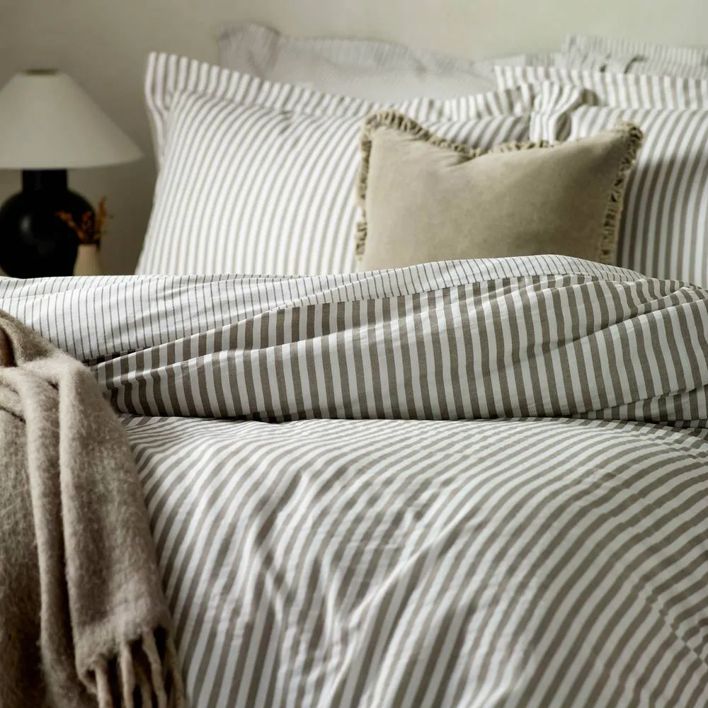 Yard Hebden Striped 100% Cotton Duvet Cover Set in Brown 2