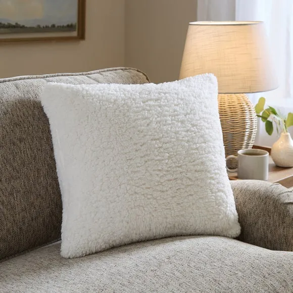 Teddy Cushion 1