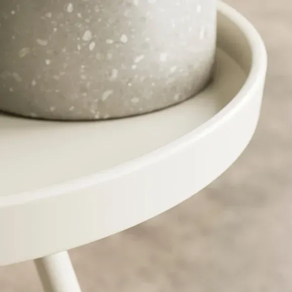Kai Side Table 4