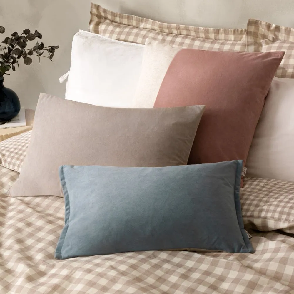Yard Darland Velvet Cushion in Light Grey 6