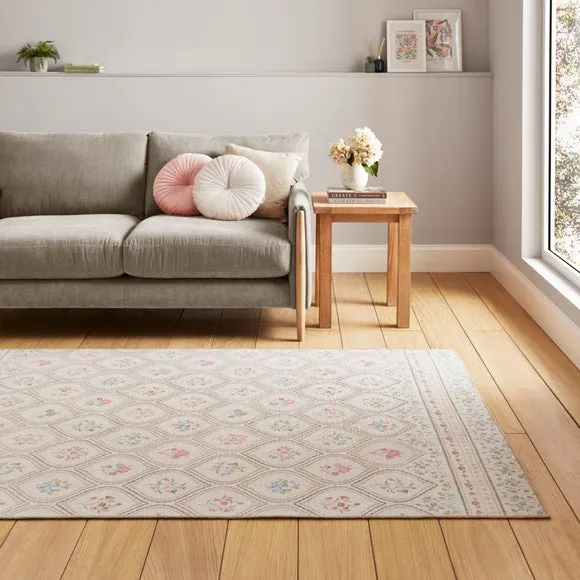 Catherine Lansfield Cameo Floral Rug 1