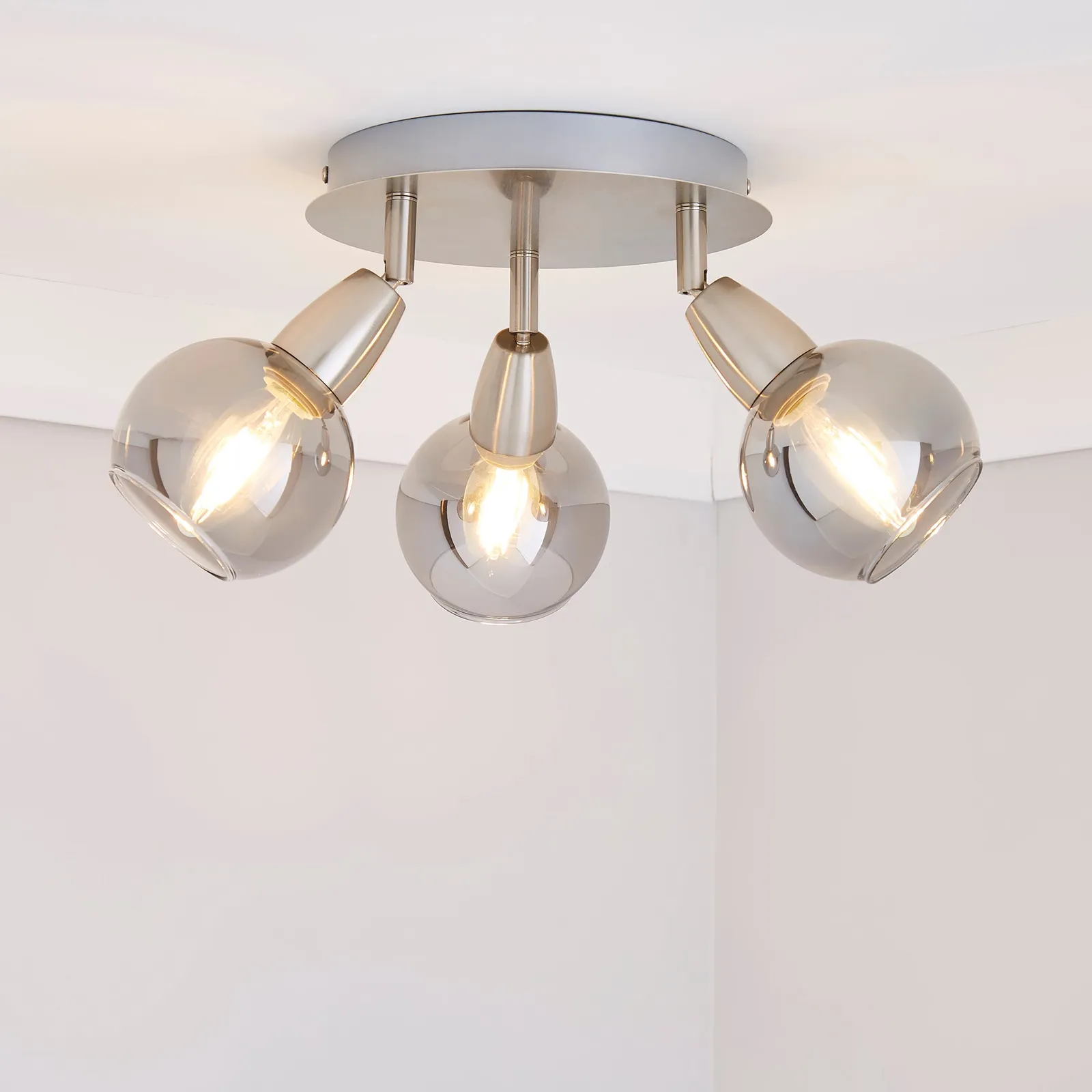 Tia 3 Light Nickel Spotlight Nickel