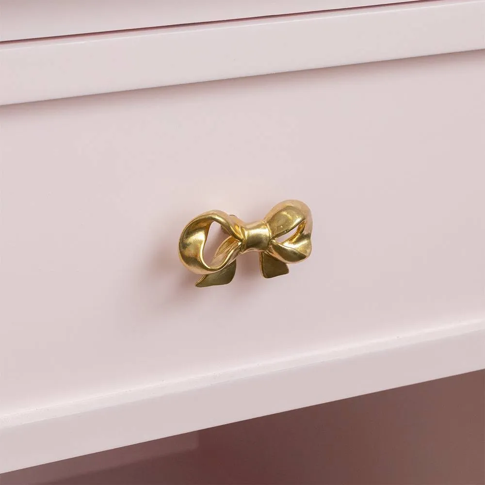 Melody Maison Chest of 3 Drawers & Pair Of Bedside Tables - Staunton Pink Range in Baby Pink 5
