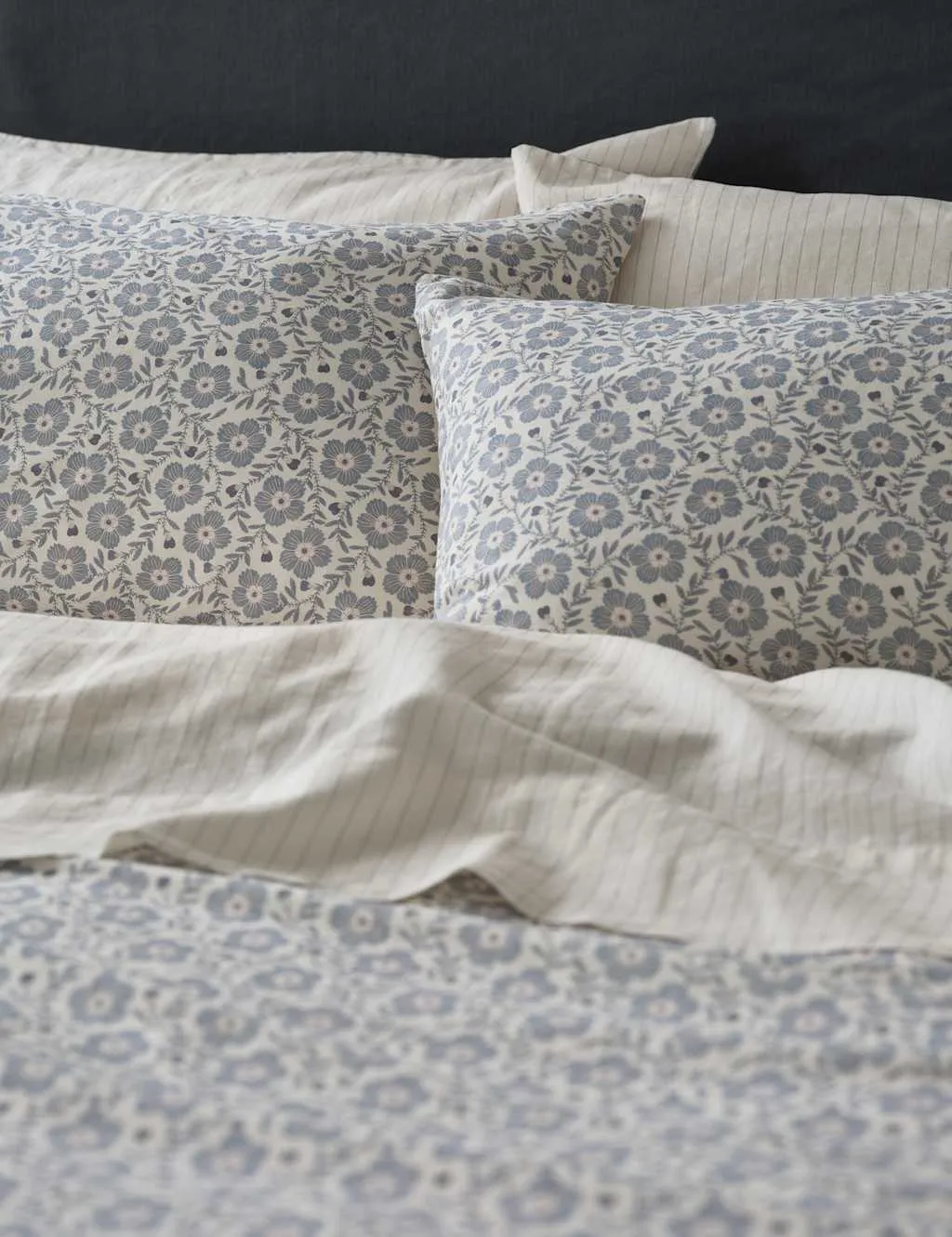 Piglet In Bed 2 Pack Linen Rich Folk Floral Pillowcases Blue Mix