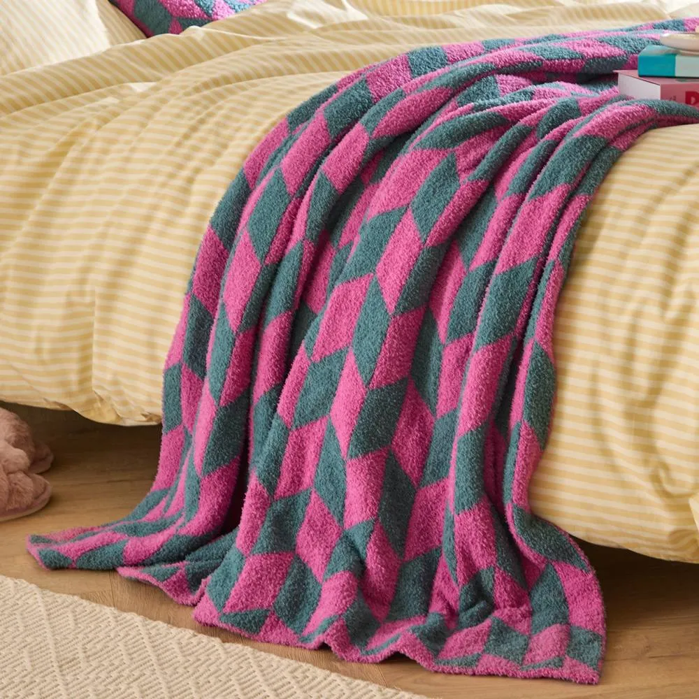 Furn Olsen Geometric Throw in Pink