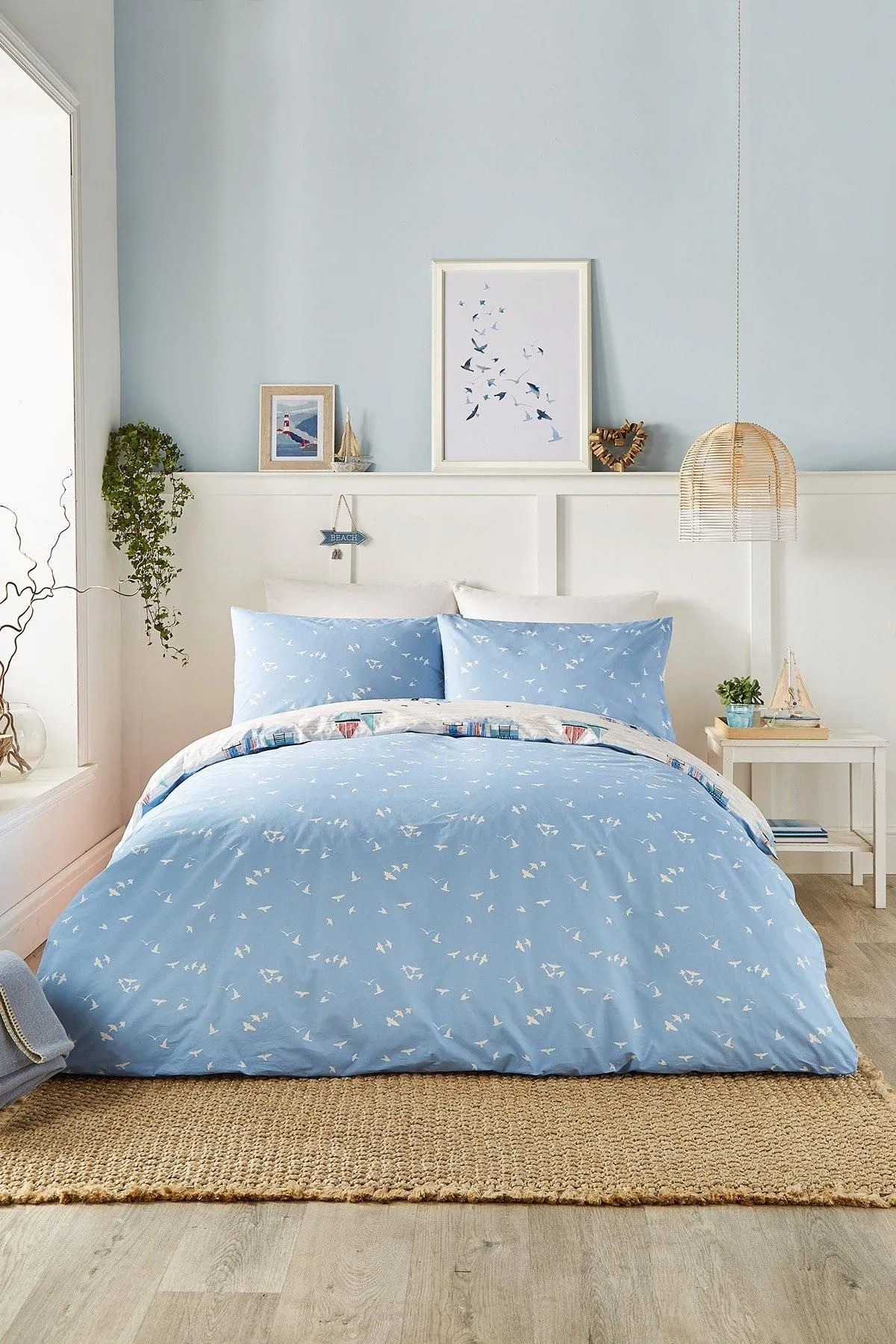 Fusion 'Beach Huts' Summer Seaside Print Duvet Cover Set in Blue 4