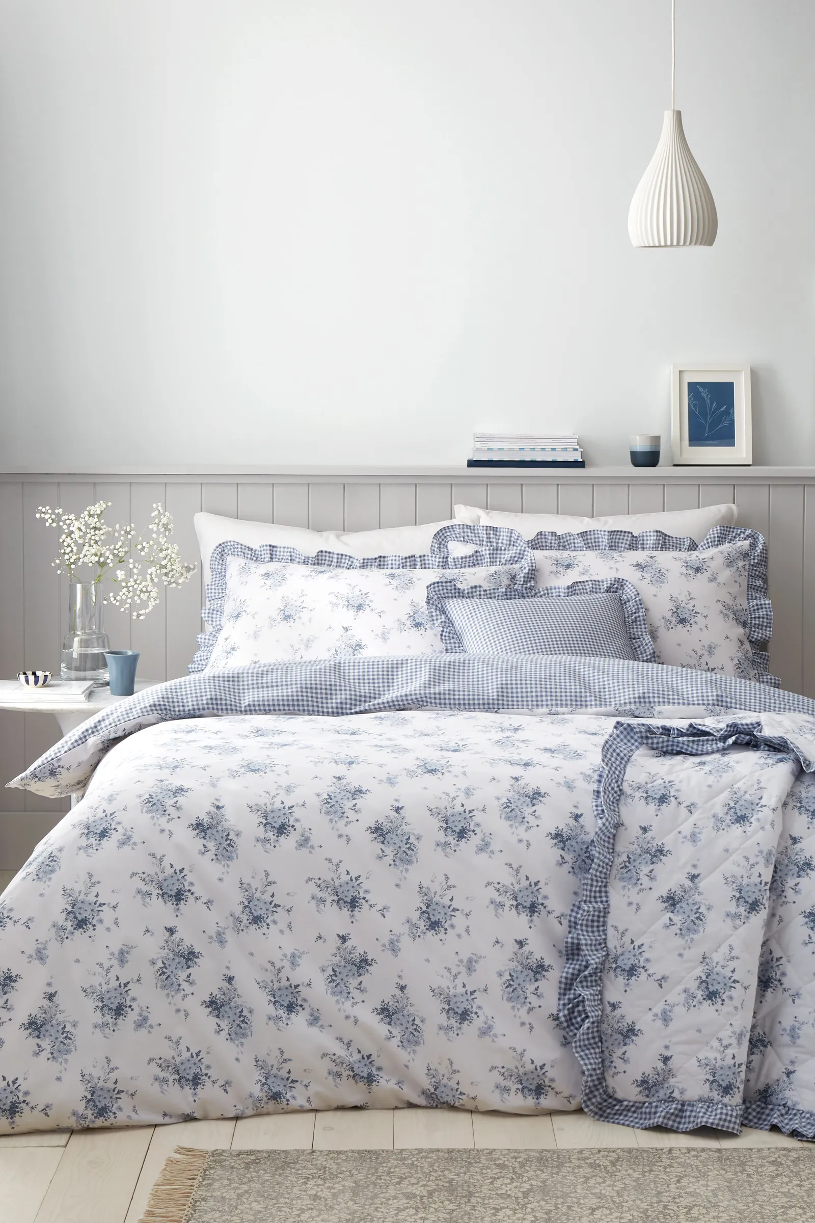 Catherine Lansfield 'Lucie Floral Frill' Reversible Duvet Cover Set in Blue