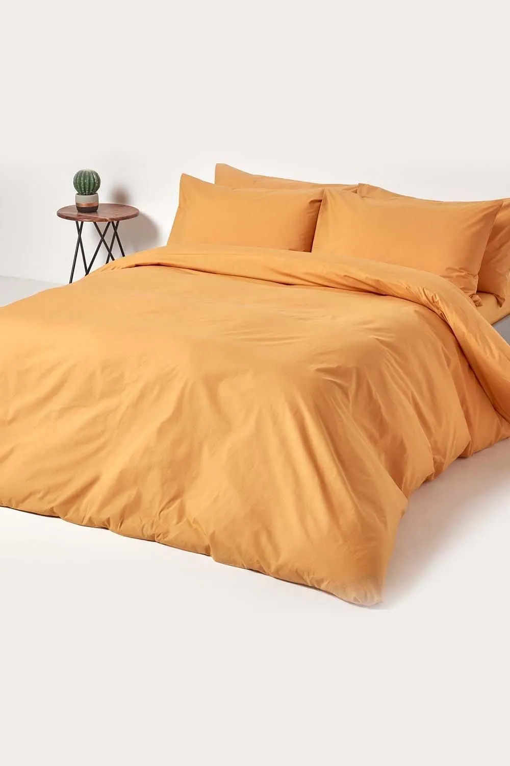 Homescapes Egyptian Cotton Flat Sheet 200 Thread Count in Mustard 4