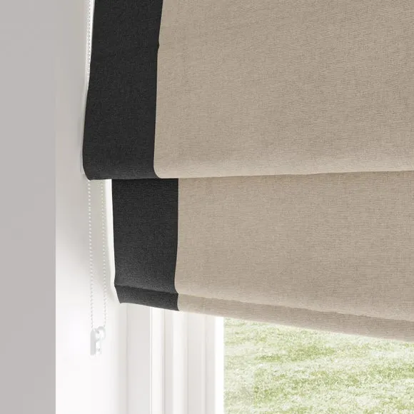 Luna Bordered Easy Chain Blackout Roman Blind 5