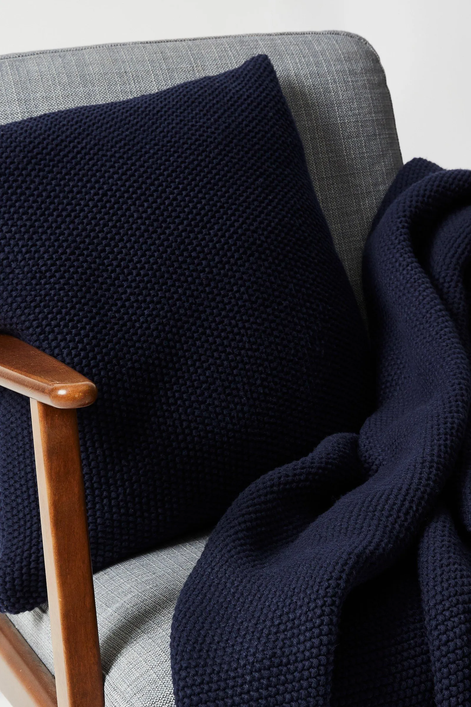 Rib Knit Cushion