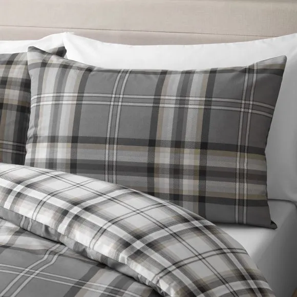 Catherine Lansfield Kelso Check Duvet Cover & Pillowcase Set 3