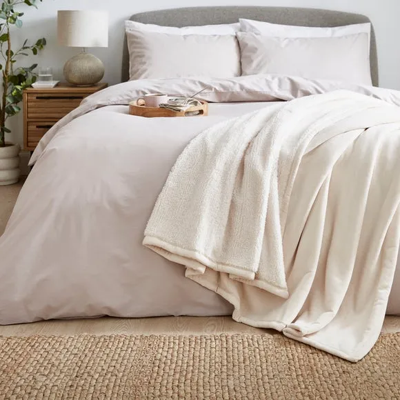 Cosy Chenille Throw Blanket 235cm x 235cm 3