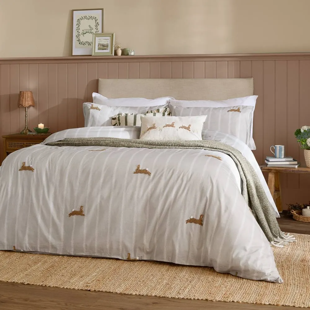 Wylder Ramble Hares Tufted Cushion in Light Beige 5