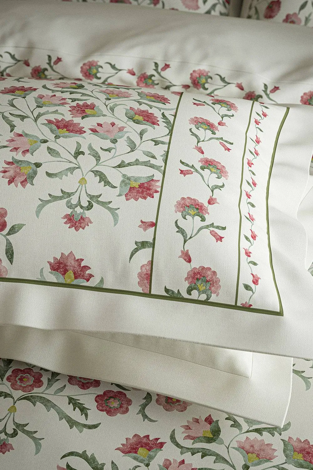 Sanderson 'Ottoman' Cotton Duvet Cover Set in Cream 5