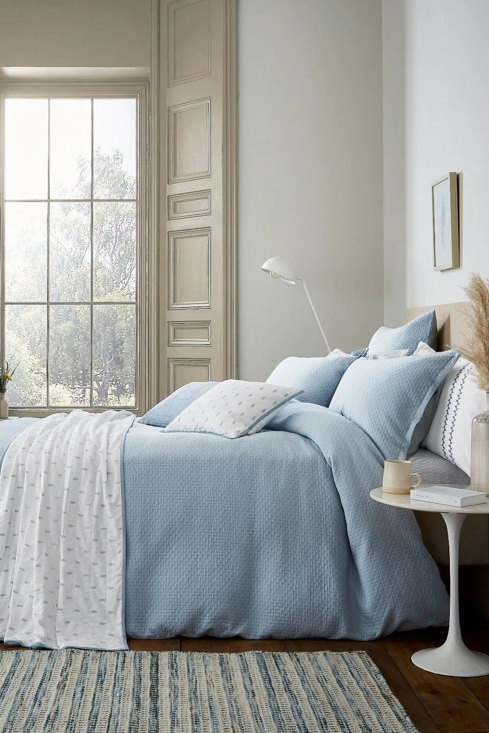 Murmur 'Hush' Cotton Percale Oxford Pillowcase in Blue 3