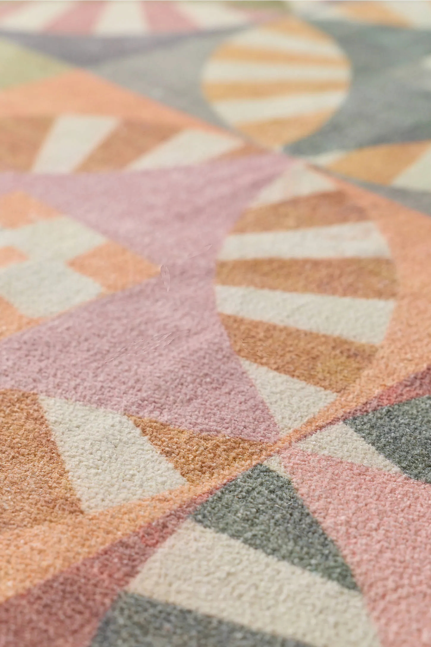 Diamond Burst 5x7ft / 150x210cm Rug 3