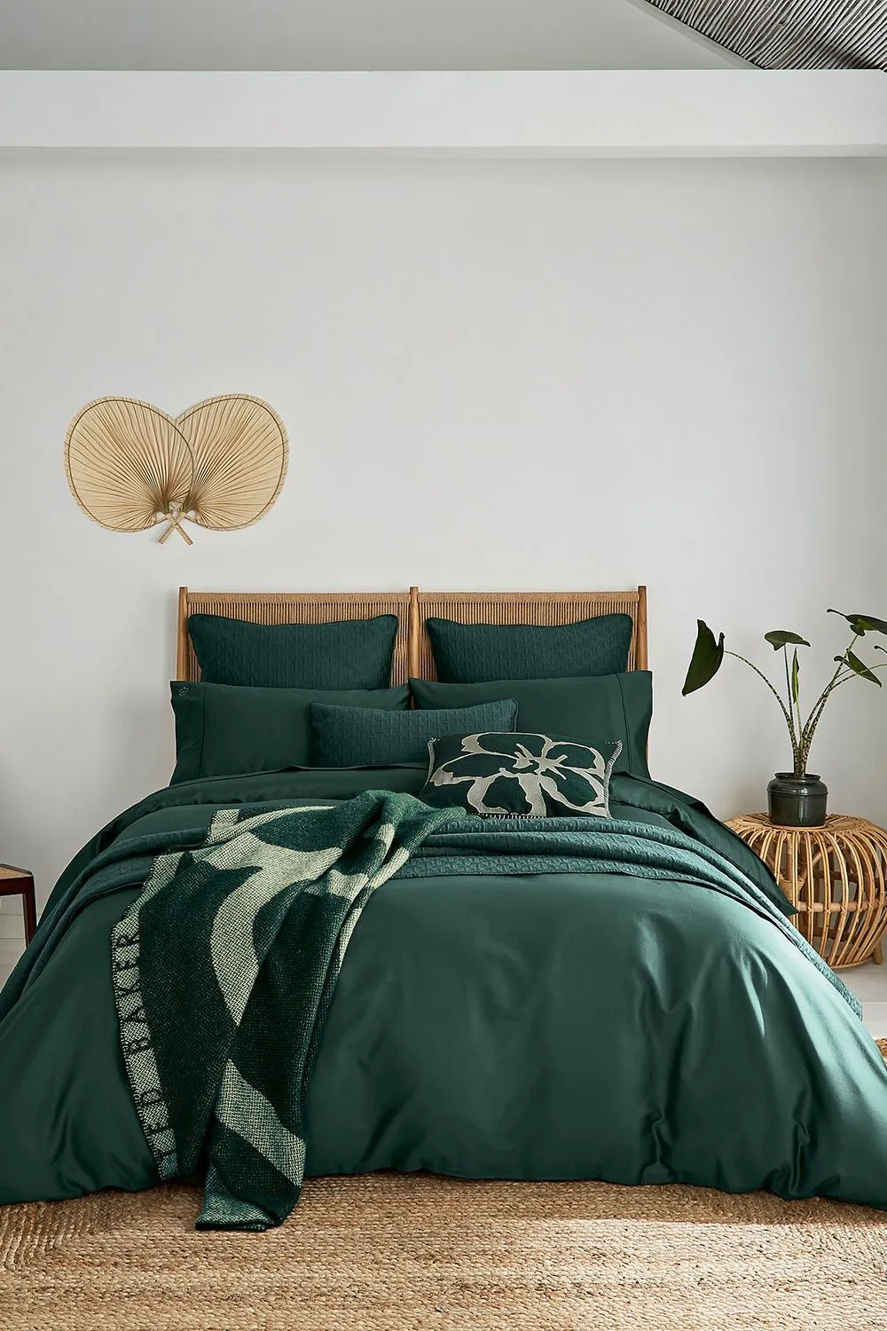Ted Baker 'TB Plain Dye' Cotton Sateen Duvet Cover in Dark Green 4