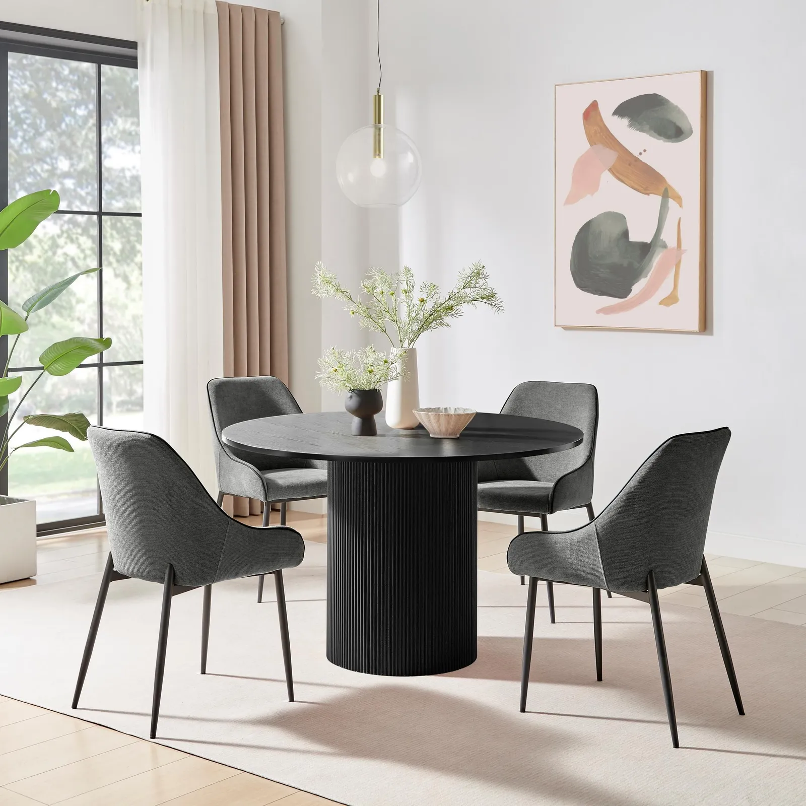 FurnitureboxUK Penrose Black Round Dining Table & 4 Beaumont Chairs in Grey 1