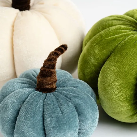 Set of 3 Velvet Plush Pumpkins 3