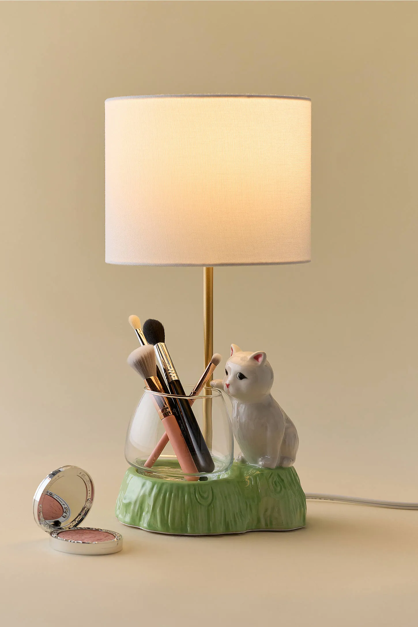 Fishing Kitten Table Lamp