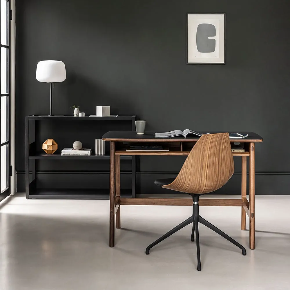Case Dulwich Desk in Oak 4