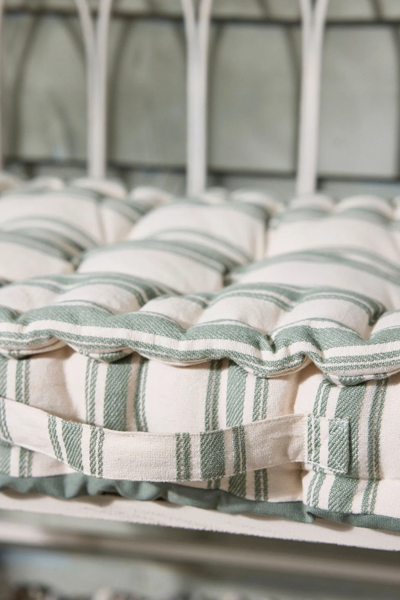 Dibor Green Cotton Stripe Indoor Outdoor Bench Cushion L105 x W42cm 4