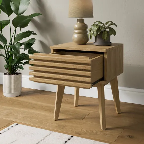 Set of 2 Helms 1 Drawer Bedside Tables 2