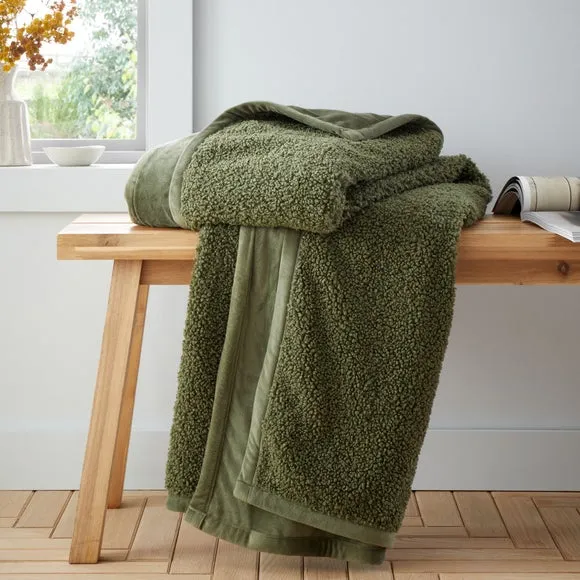 So Soft Velvet Boucle Throw Blanket 130cm x 170cm 1