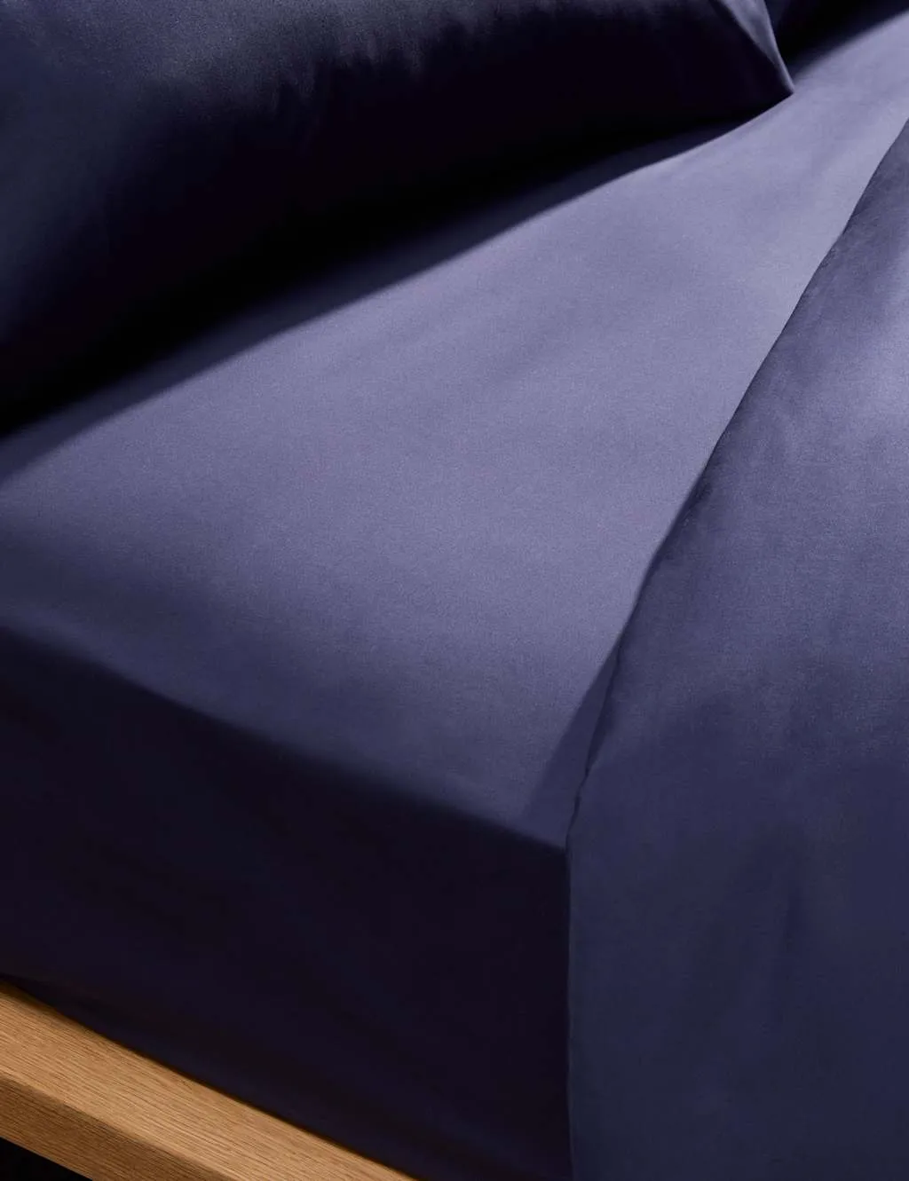 M&S Egyptian Cotton 230 Thread Count Crisp Extra Deep Fitted Sheet Midnight Navy