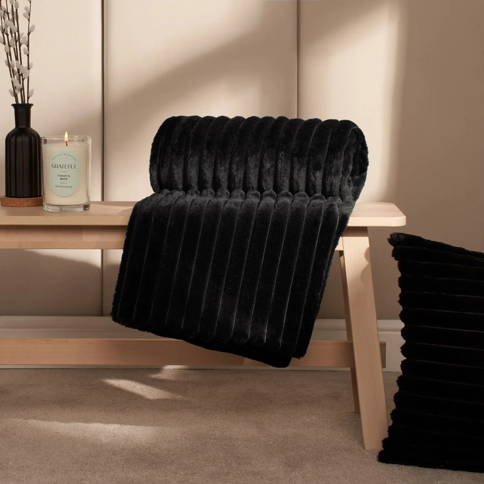 OHS Ribbed Faux Fur Throw Super Soft Fluffy Thick Fleece Bed Blanket in Black