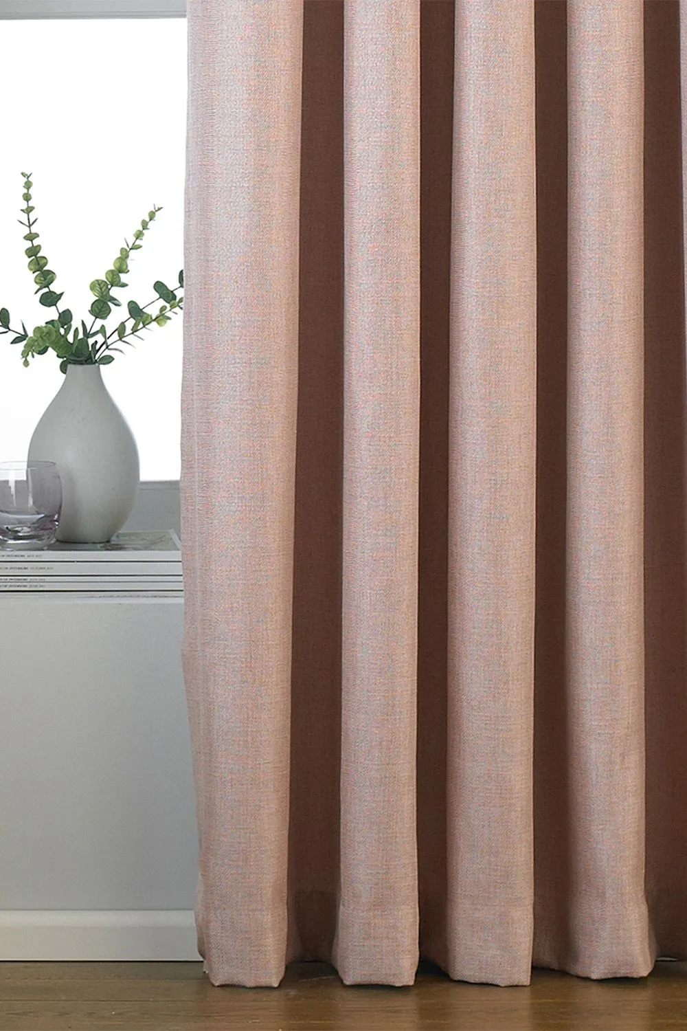 Paoletti Atlantic Twill Woven Eyelet Curtains in Baby Pink 3