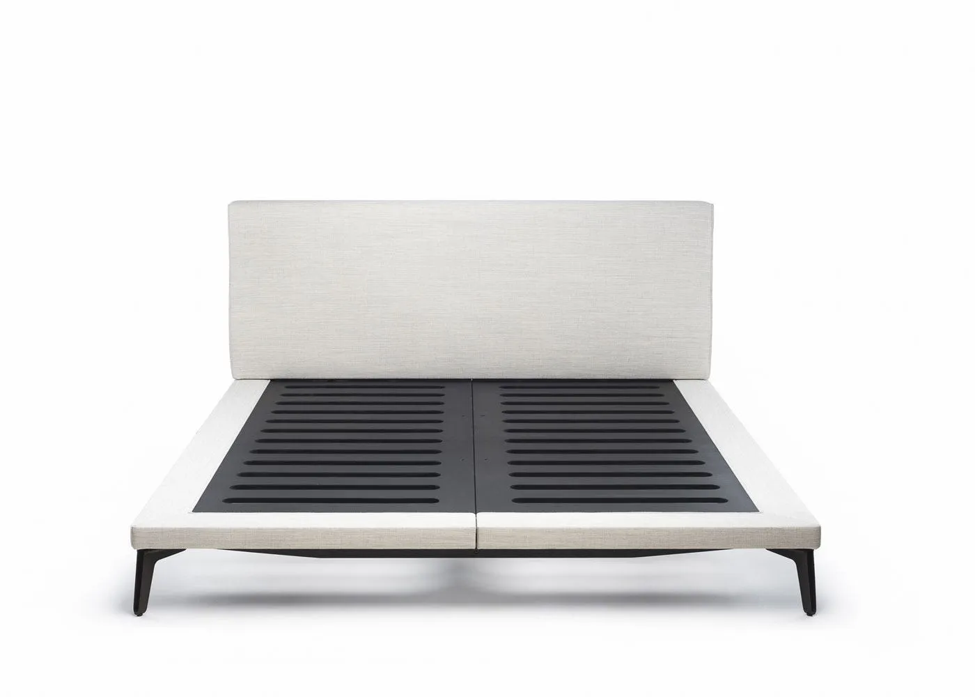 De La Espada McQueen Kingsize Bed 2