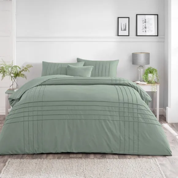 Jessa Pintuck Duvet Cover & Pillowcase Set 1