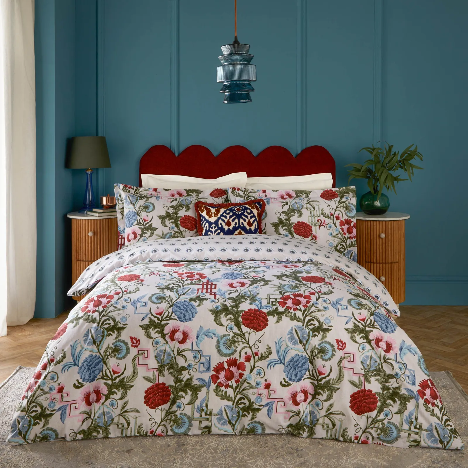 Paoletti Seventy Three Ishana Floral Duvet Cover Set 1