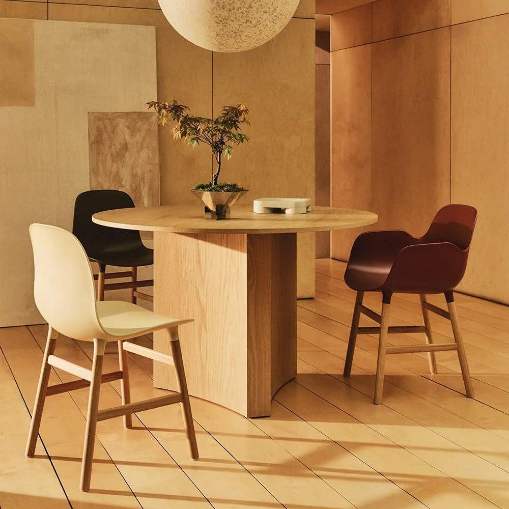 Normann Copenhagen Form Armchair in Ultra Leather 41574 with Oak Legs 4