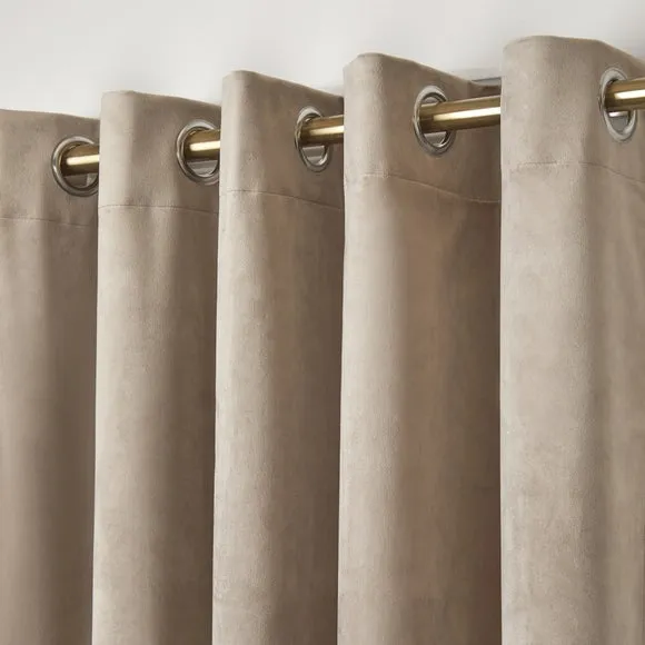 Laurence Llewelyn-Bowen Montrose Blackout Eyelet Curtains 1