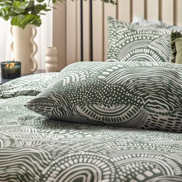 Hoem Nola Reversible Duvet Cover and Pillowcase Set 3