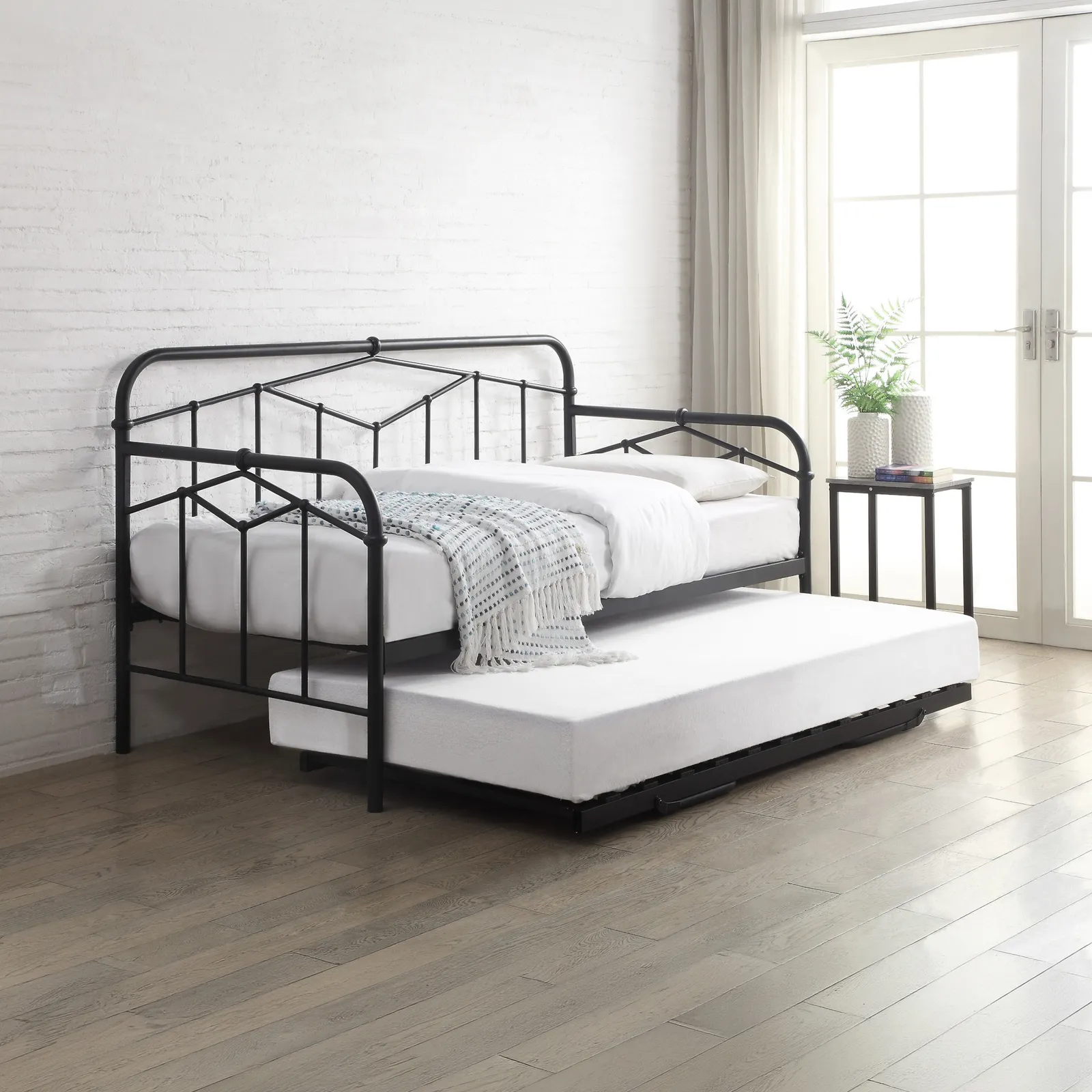 Axton - Single - Day Bed with Trundle - Black - Metal - 3ft - Happy Beds
