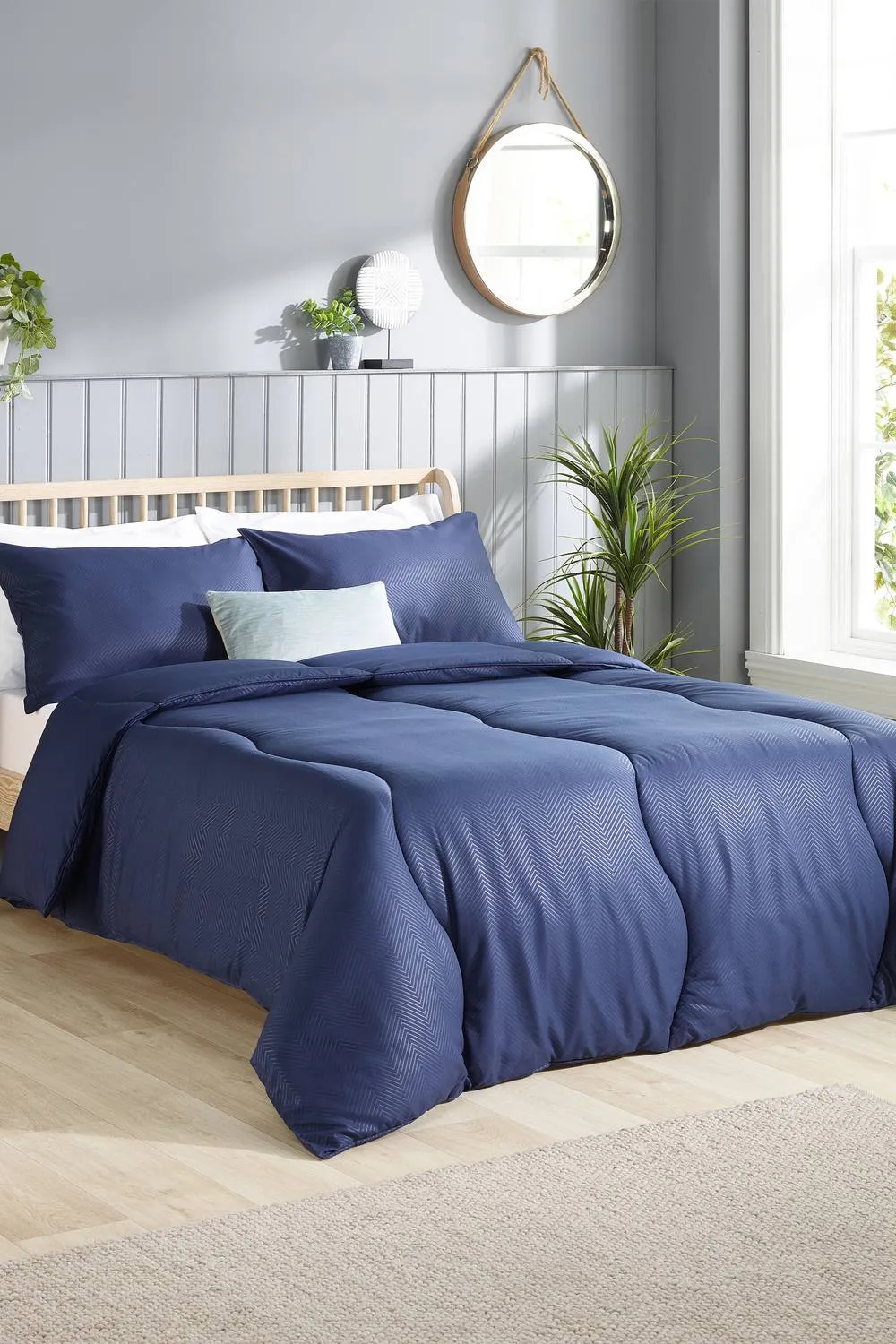 Snuggledown Coverless Embossed Herringbone 10.5 Tog Duvet, Navy